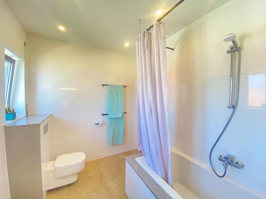 Terra Da Lagoa - Villa Near The Beach & Lagoon Nadadouro Ngoại thất bức ảnh